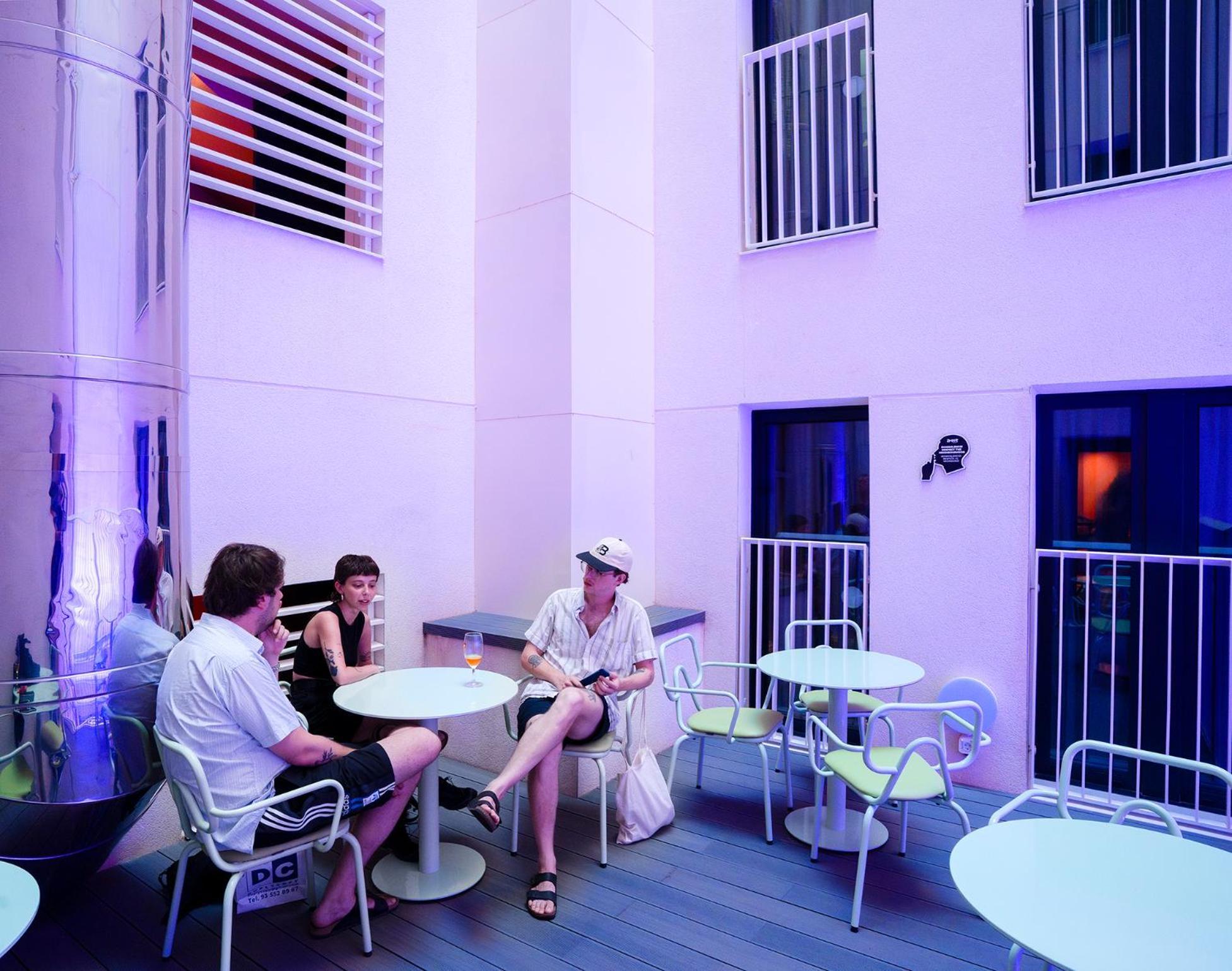 Amistat City Hostel ברצלונה מראה חיצוני תמונה