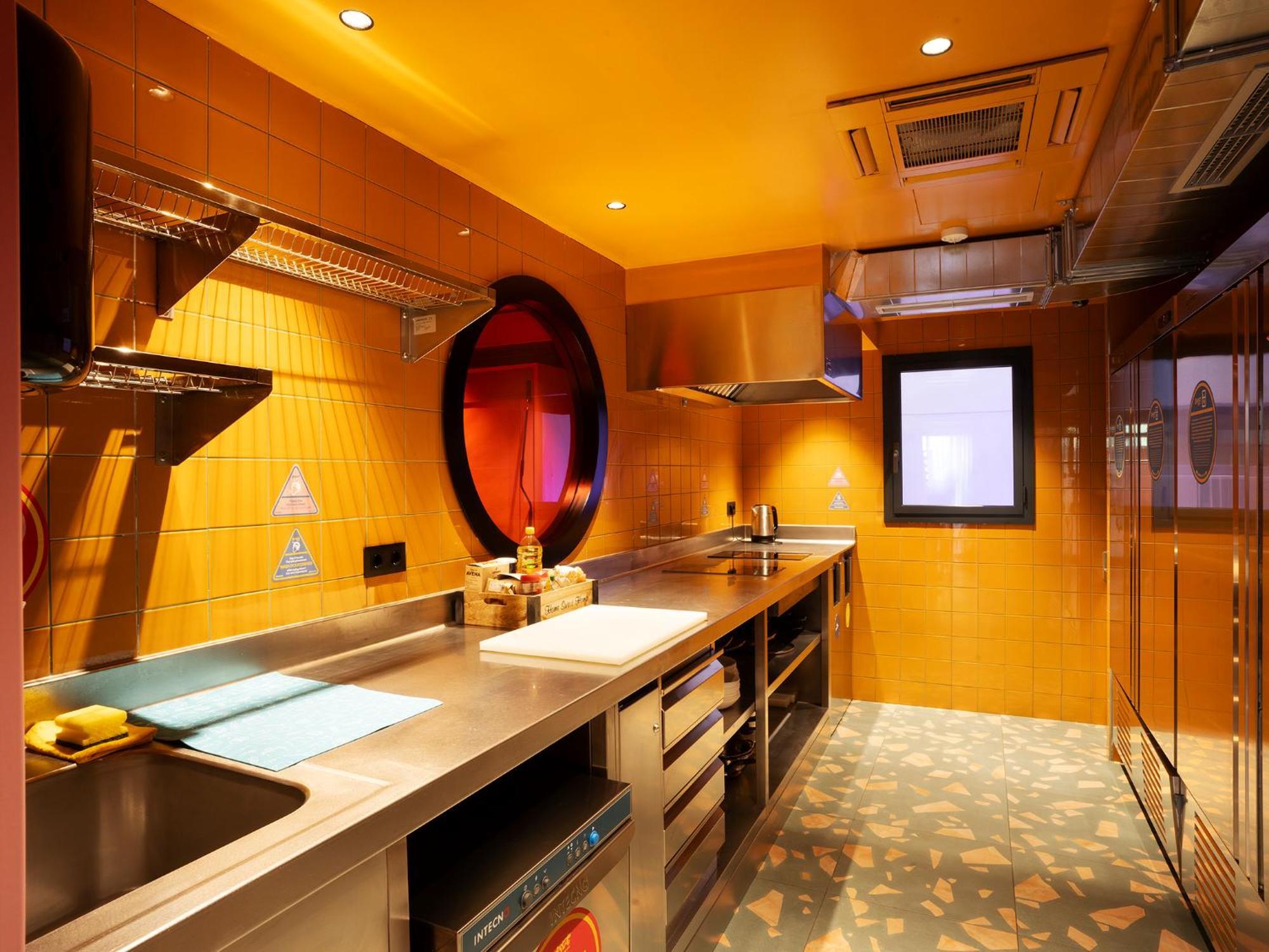 Amistat City Hostel ברצלונה מראה חיצוני תמונה
