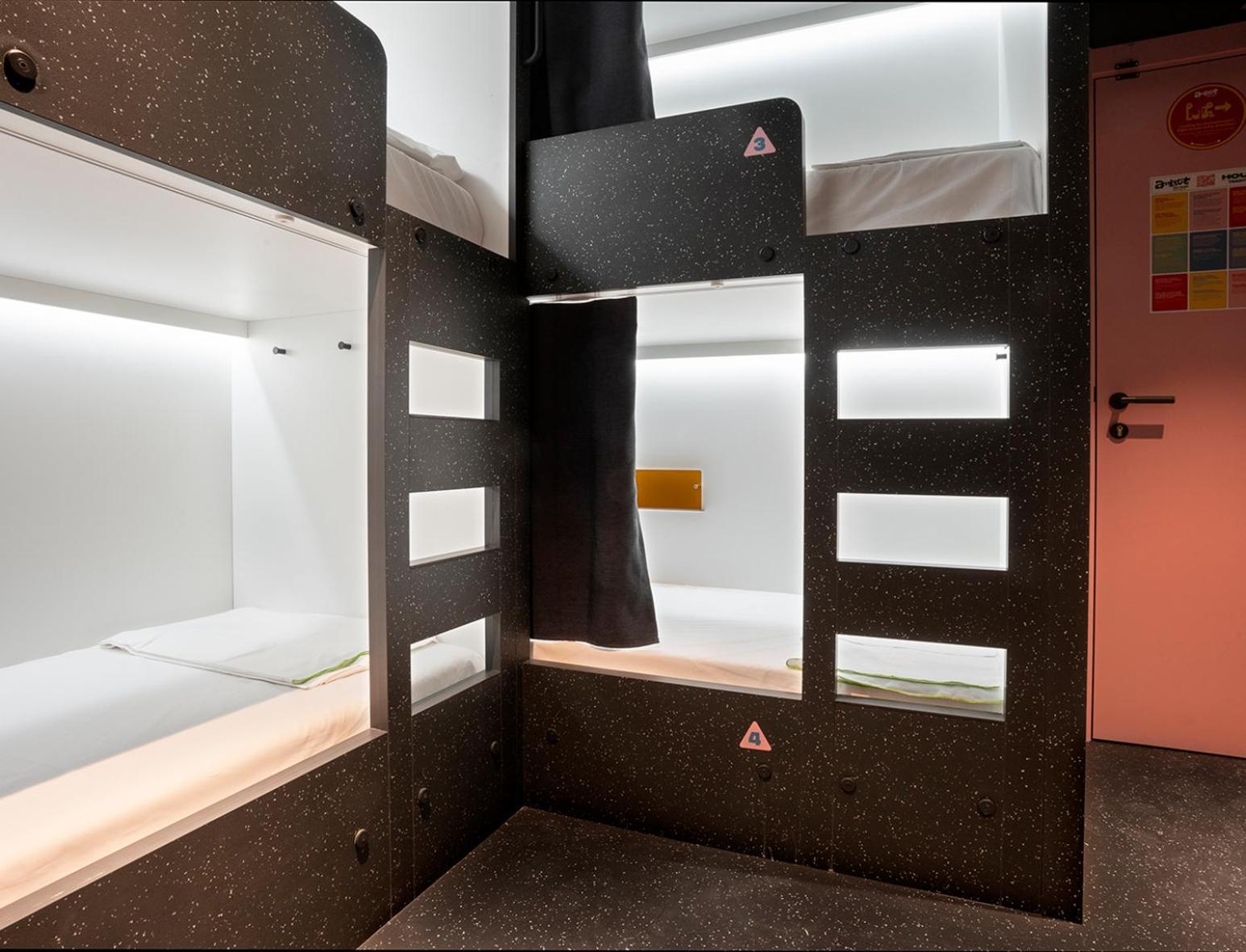 Amistat City Hostel ברצלונה מראה חיצוני תמונה